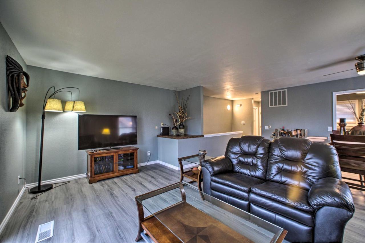 Renovated Lakefront Escape With Private Dock And Deck! ベラ・ビスタ エクステリア 写真