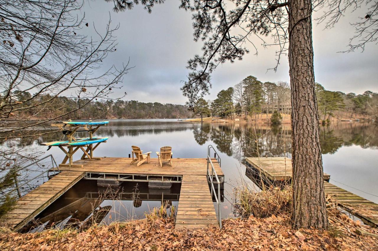 Renovated Lakefront Escape With Private Dock And Deck! ベラ・ビスタ エクステリア 写真