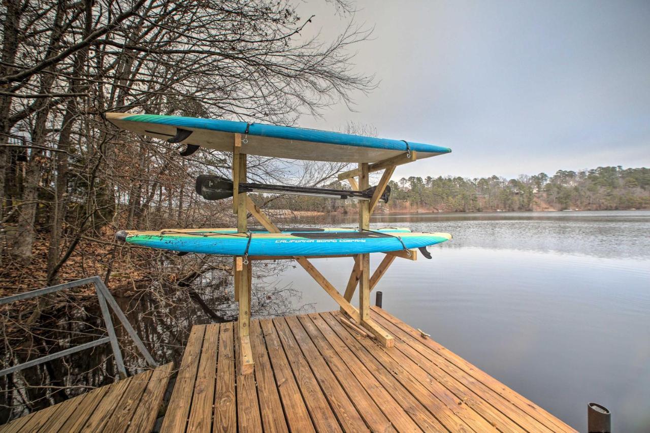 Renovated Lakefront Escape With Private Dock And Deck! ベラ・ビスタ エクステリア 写真